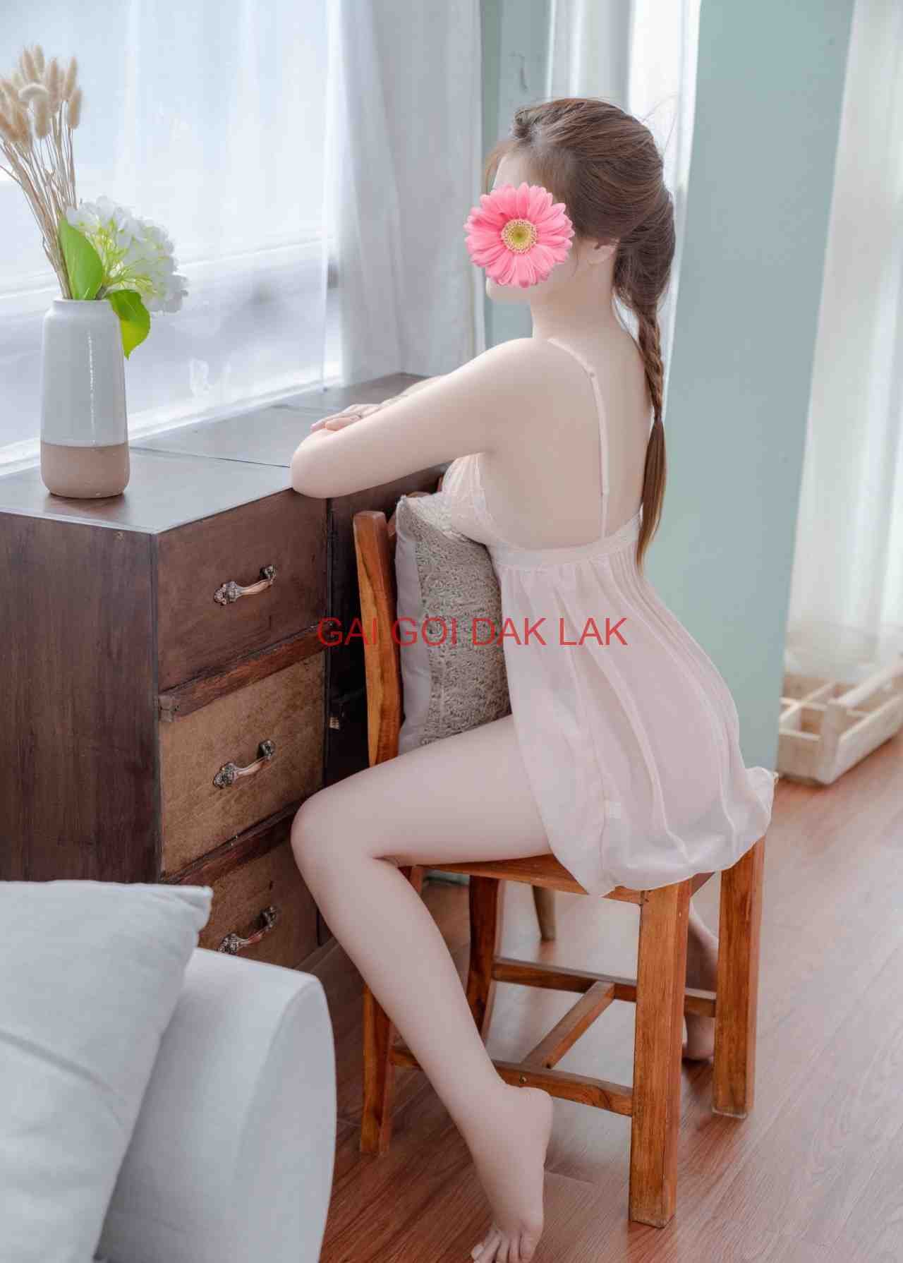 Như Ngọc – Xinh Duyên Dáng Đẹp, Vú To Body Chuẩn Mẫu tại Tân Lợi TP Buôn Ma Thuột