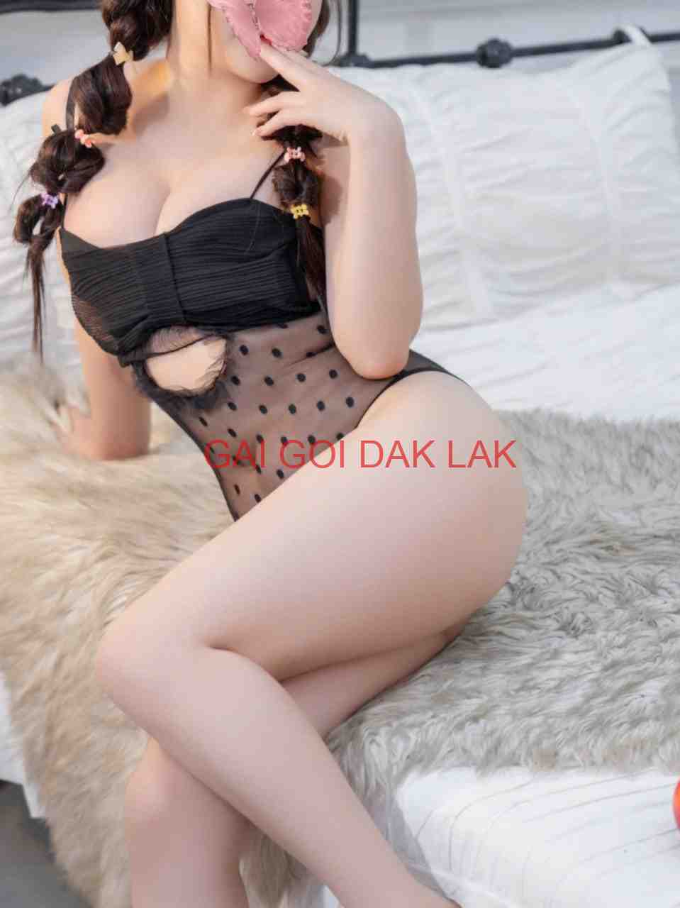 Vy 2k1 – Non Tơ Dâm Xinh, Đáng Yêu Đáng Check tại TP BMT